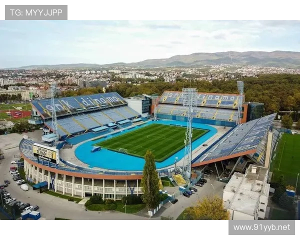 从萨格勒布迪纳摩天才到欧洲豪门中场：科瓦契奇的崛起之路