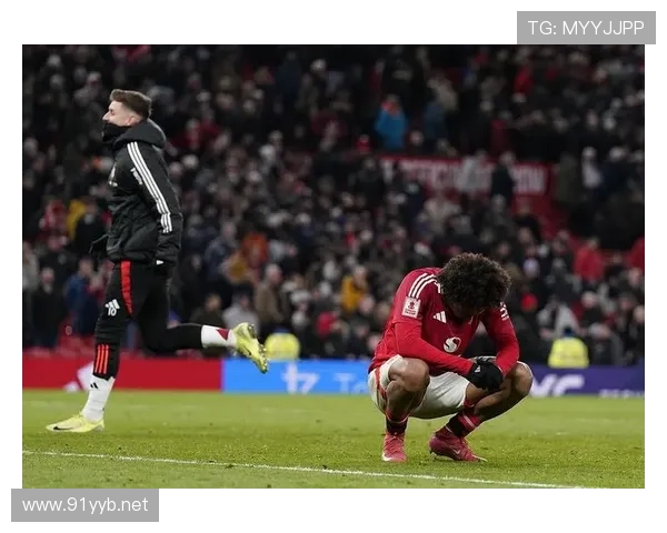 曼联关键比赛抗压能力不足问题凸显,对赛季争冠形势形成制约 曼联关键比赛抗压能力不足问题凸显,对赛季争冠形势形成制约