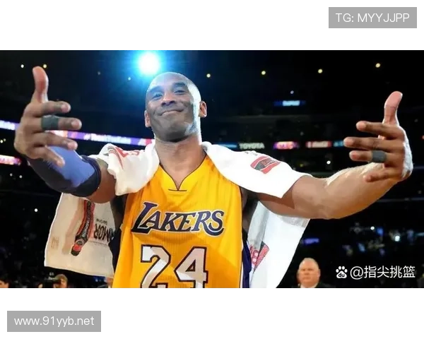 科比穿拖鞋去领奖，人生赢家跟普通人差太多了吧